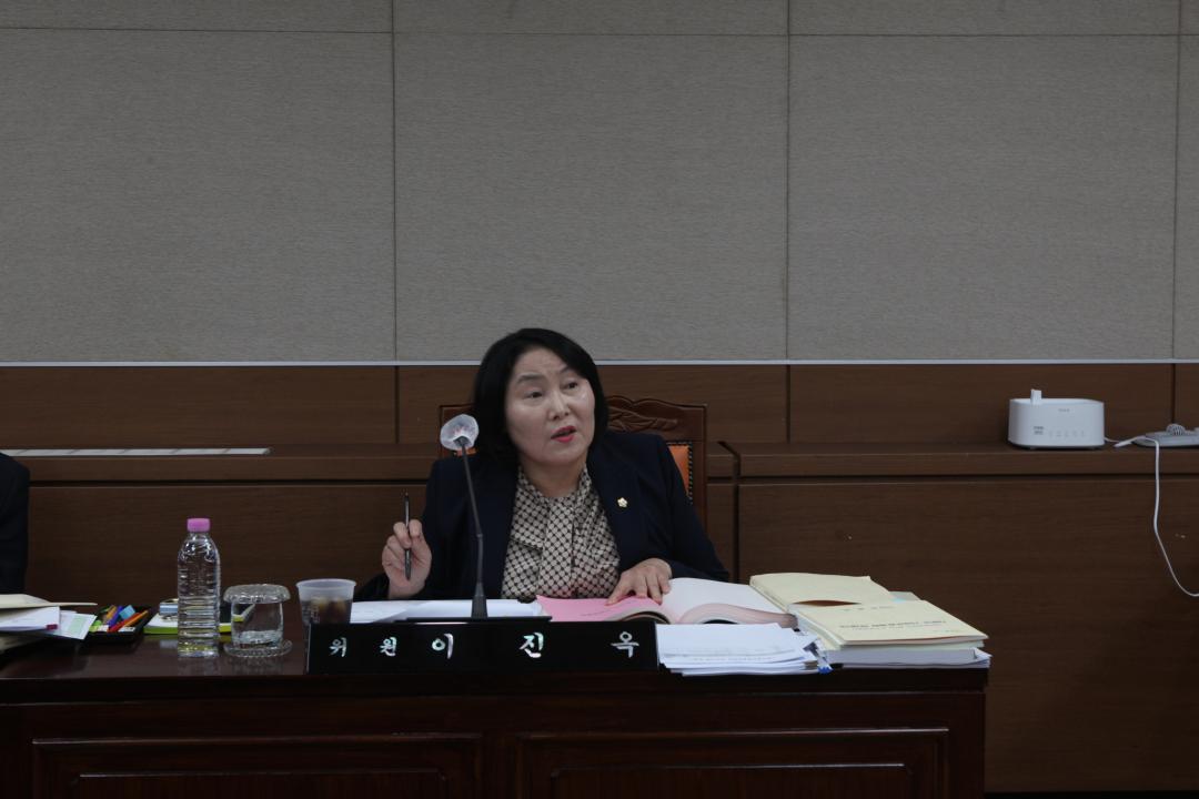 '제329회 임시회 제4차 예산결산특별위원회' 게시글의 사진(2) 'IMG_8532.JPG'