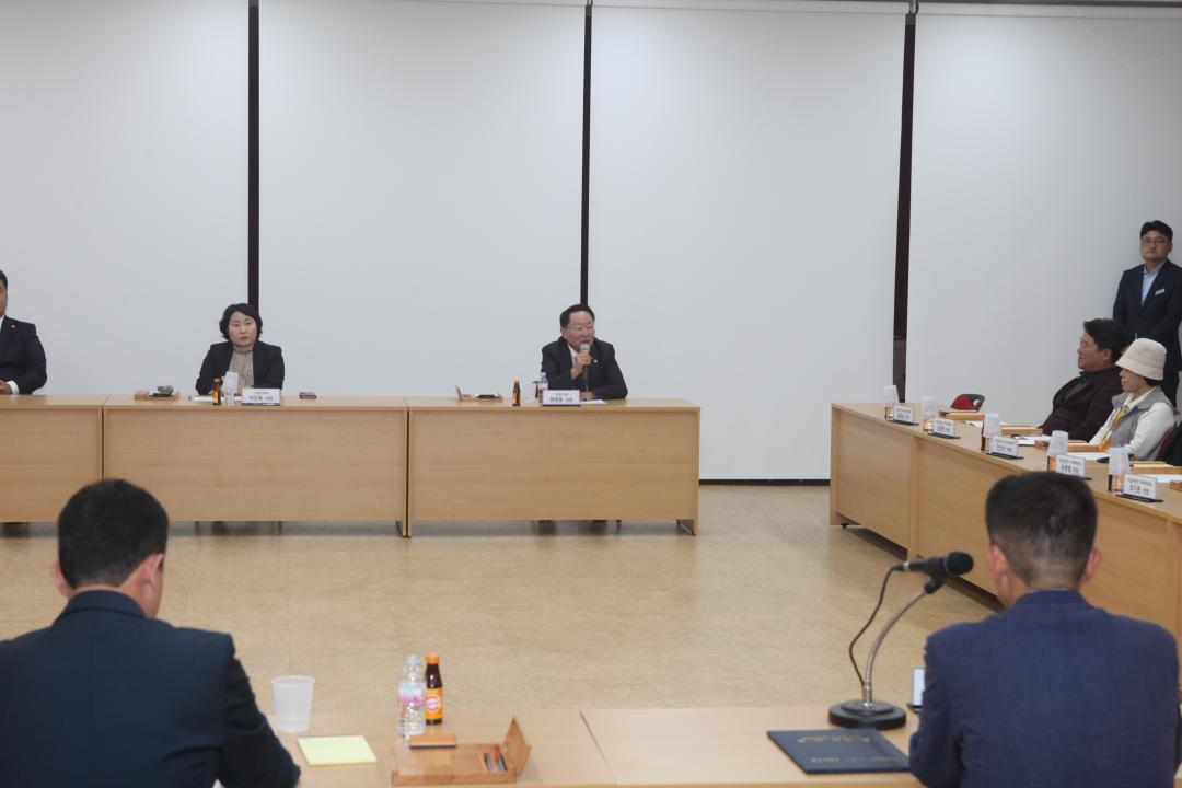 '거접훈련장 상생방안 민관군 합의서 합동서명' 게시글의 사진(2) 'IMG_4440.JPG'