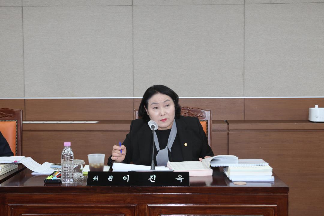 '제329회 임시회 제1차 예산결산특별위원회' 게시글의 사진(4) 'IMG_8302.JPG'