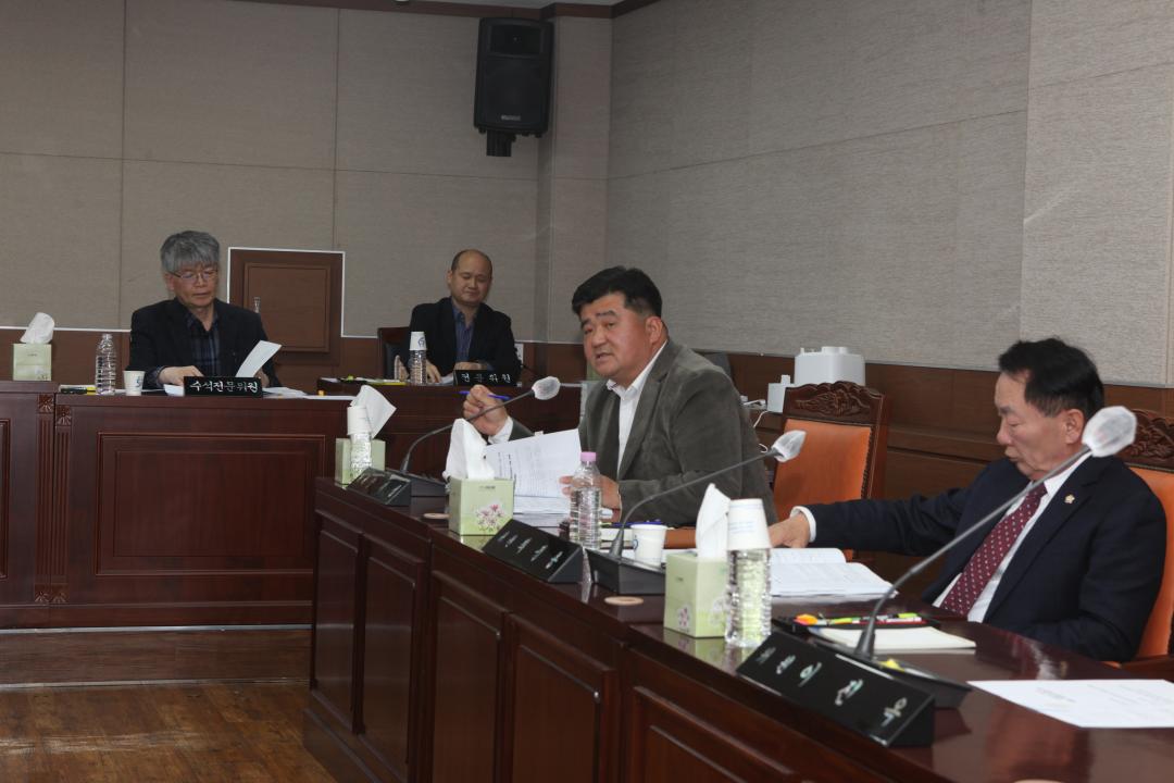 '2026년 01월 05일 주례회의' 게시글의 사진(3) '양재성 의원님 1.JPG'