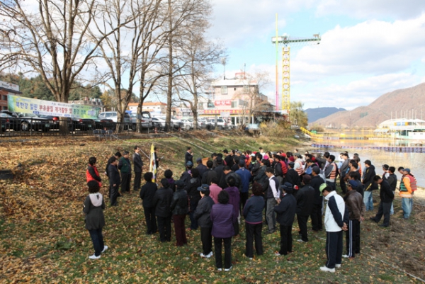 '북한강 일원 부유물질 제거활동 및 환경정화 캠페인' 게시글의 사진(1) '3R8H3130.jpg'