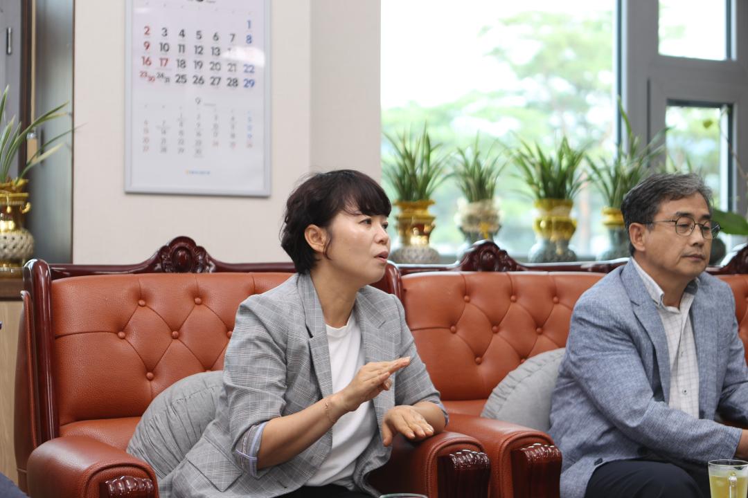 '20260827_가평군 공무원 노동조합 내방' 게시글의 사진(13) 'AE8I3623.JPG'