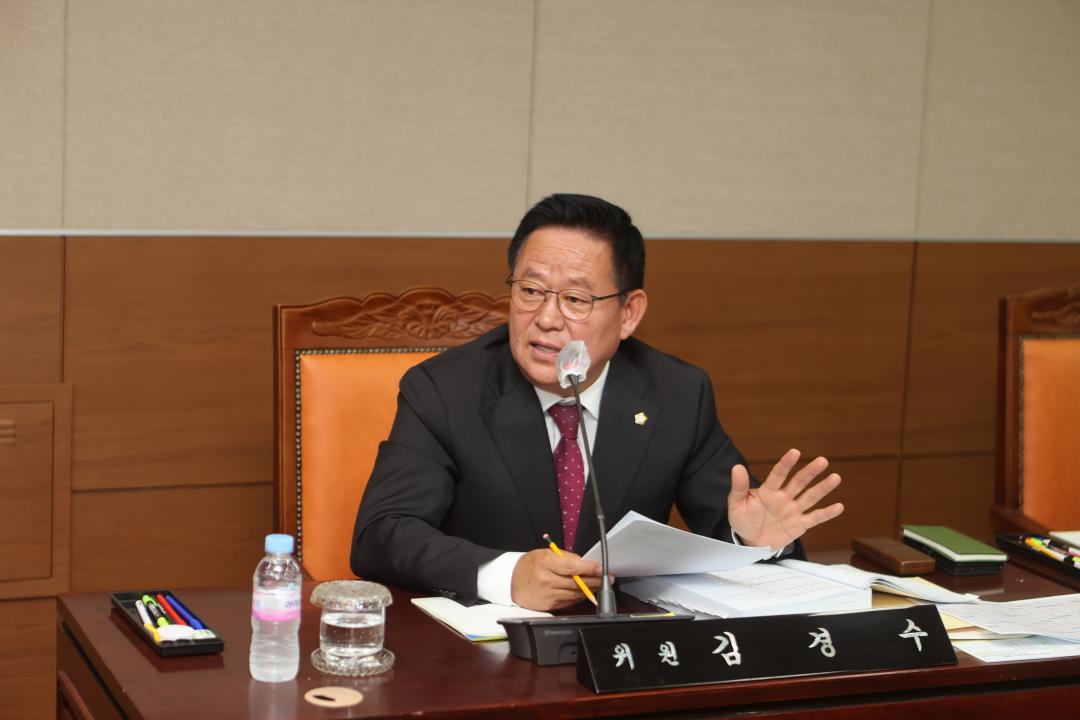 '행정사무감사 1일차' 게시글의 사진(3) 'AE8I5686.JPG'