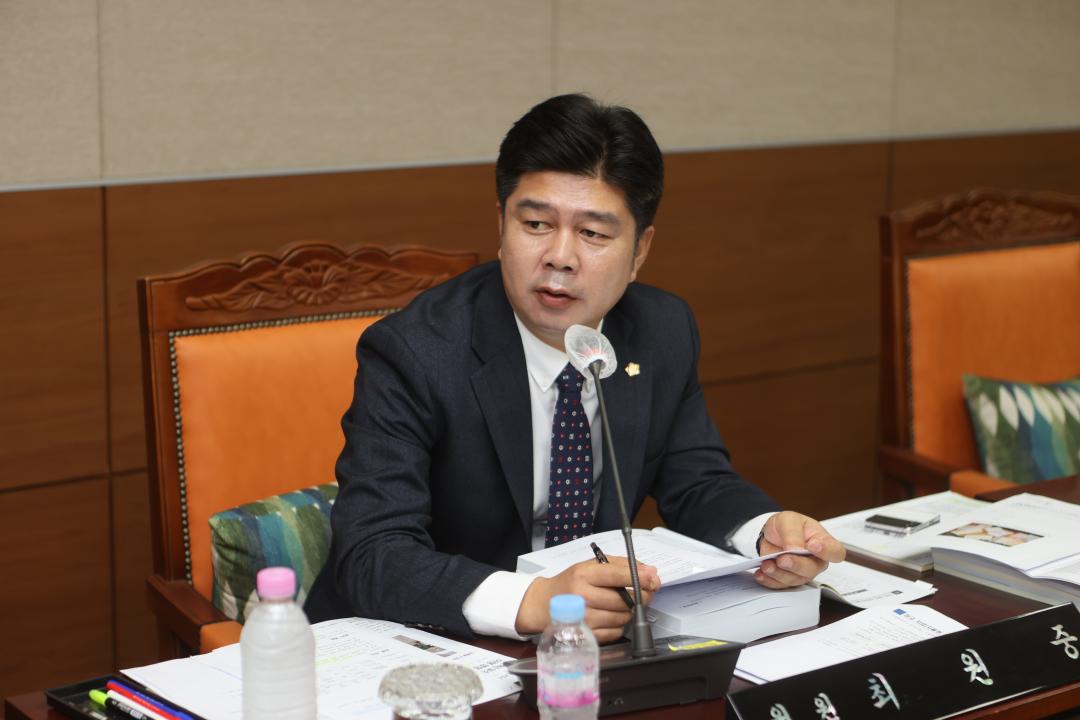 '행정사무감사 2일차' 게시글의 사진(2) 'AE8I5696.JPG'