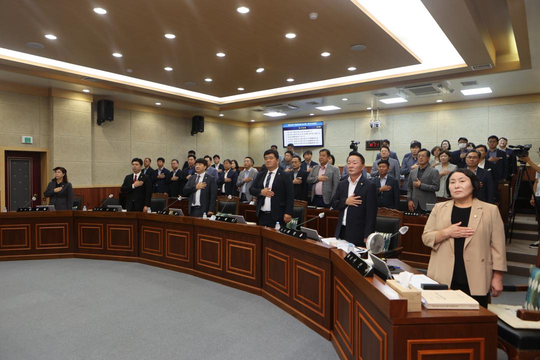 '제324회 가평군의회 임시회 개회' 게시글의 사진(2) 'AE8I6733.JPG'