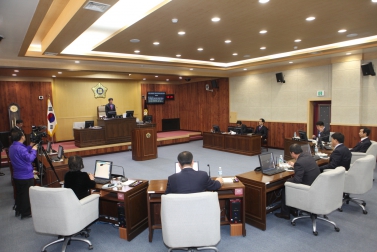 제232회 가평군의회 임시회 개회식