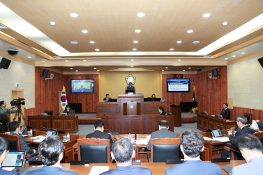 제279회 가평군의회 임시회 개회