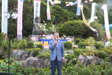 2010805