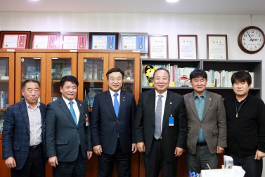 국회의원 윤호중 의원실 방문(제2경춘국도 관련)