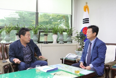고품질 친환경 가평쌀 판매를 위해 남양주시의회, 구리시의회 방문