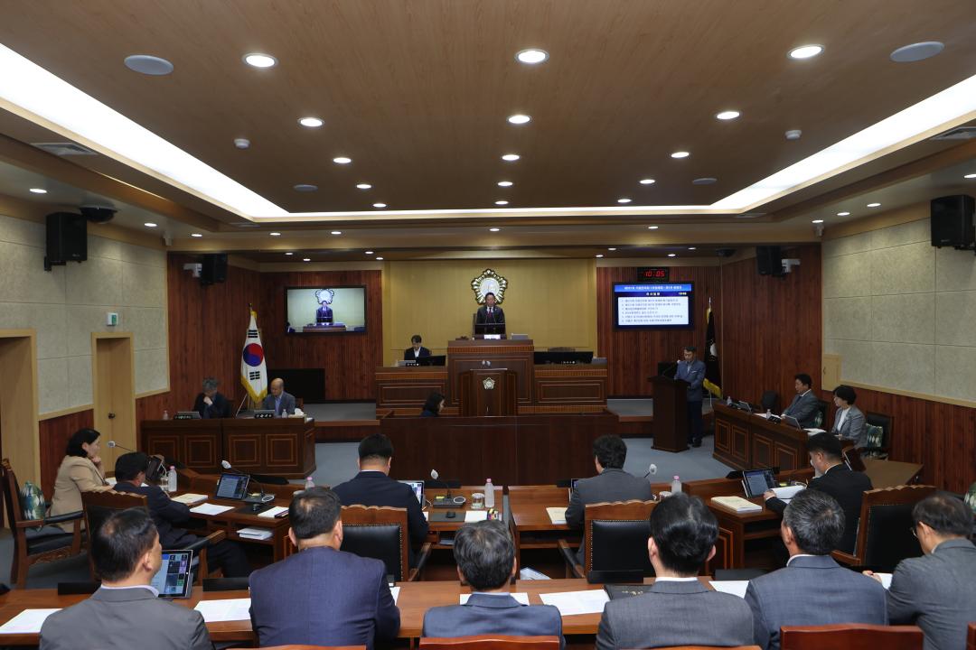 '가평군의회, 제331회 제1차 정례회 개회' 게시글의 사진(2) '20250602 보도자료(가평군의회 제331회 제1차 정례회 개회).JPG'